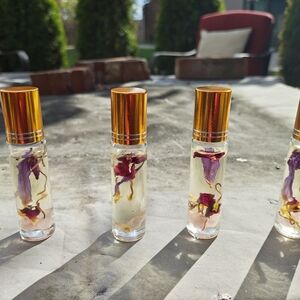 Floral Infused Perfume Oil with Gold Cap